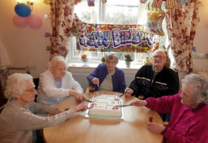 Cutting the cake